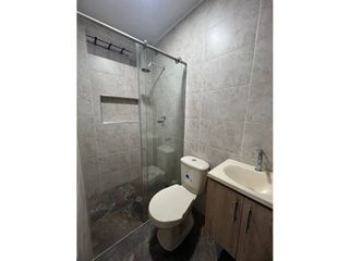Foto 24 de VENTA DE EDIFICIO BARRIO LAS ACACIAS