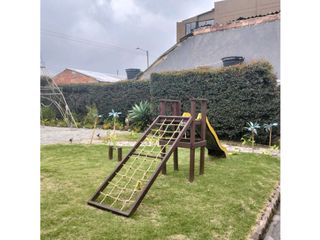 Foto 7 de VENDO HERMOSA CASA LOTE EN EL CENTRO DE CAJICA