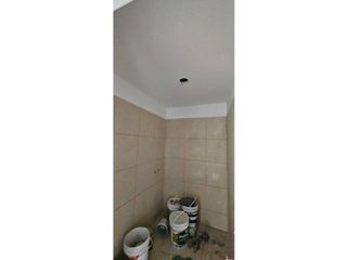 Foto 12 de VENTA · DEPARTAMENTO PRIMER PISO · 2 DORM · G.CRUZ ·  BENEGAS