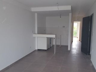 Foto 4 de Departamento en alquiler en Quilmes Centro