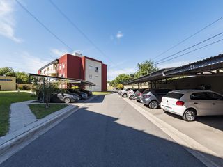 Foto 9 de Departamento dos dormitorios en venta en complejo cerrado