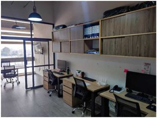Foto 1 de OFICINA EN VENTA, SECTOR LA FLORESTA, ZONA EMPRESARIAL