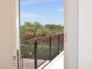 Foto 13 de Casa - Carpinteria