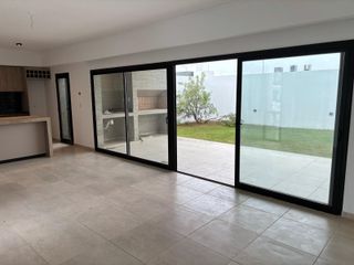 Foto 8 de Colinas de Manantiales * Casa 2 dorm * Terreno 250m2 * A estrenar