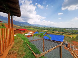 Foto 9 de CABAÑA DE TURISMO EN VENTA, SANTA ELENA, El CERRITO