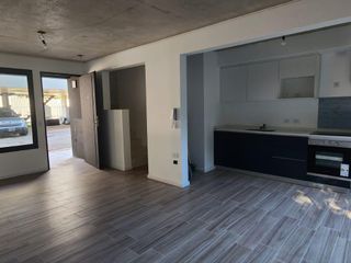 Foto 3 de Venta Casa tipo Triplex 3 dormitorios Tigre