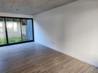 Foto 4 de Venta Casa tipo Triplex 3 dormitorios Tigre