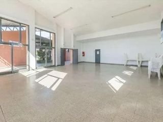 Foto 3 de Departamento en venta - 2 Dormitorios 1 Baño - Cochera - 58Mts2 - Tigre