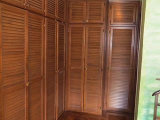 Foto 10 de VENTA O RENTA CASA COMERCIAL 311 M2 sobre Av. Diego de Vásquez. A.Ly.B.aqt