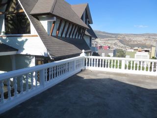Foto 26 de VENTA O RENTA CASA COMERCIAL 311 M2 sobre Av. Diego de Vásquez. A.Ly.B.aqt