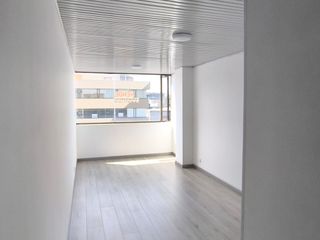 Foto 2 de Venta Oficina Galerias Bogota D. C.