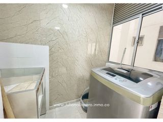 Foto 5 de VENDO APARTAMENTO REMODELADO EN MONSERRAT