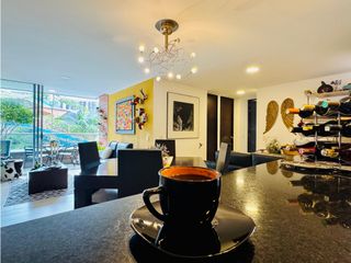 Foto 1 de Apartamento en Venta Camino Verde Envigado