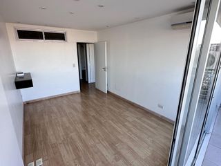 Foto 10 de VENTA Oficina de 57M2 con Divisiones y  Cochera en Nuñez - LIBERTADOR STUDIOS