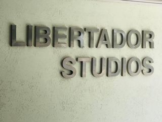 Foto 2 de VENTA Oficina de 57M2 con Divisiones y  Cochera en Nuñez - LIBERTADOR STUDIOS