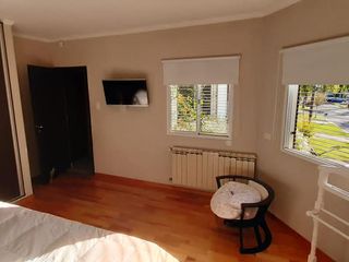 Foto 15 de Casa en venta - 5 dormitorios 3 baños - 140mts2 - Ringuelet