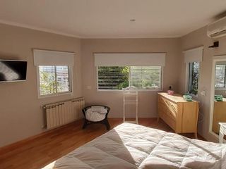 Foto 16 de Casa en venta - 5 dormitorios 3 baños - 140mts2 - Ringuelet