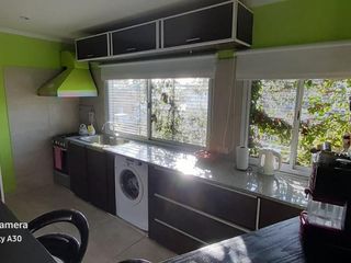 Foto 8 de Casa en venta - 5 dormitorios 3 baños - 140mts2 - Ringuelet