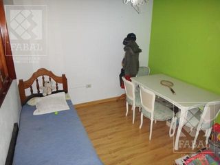 Foto 20 de Casa alquiler o venta Santa Genoveva, 3 dormitorios, 3 baños, quincho-garaje y jardín