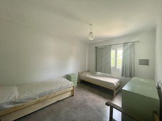 Foto 25 de Venta casa en Lobos con jardín 850m2 Arbolado, Alambrado!