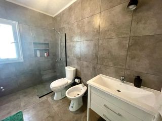 Foto 27 de Venta casa en Lobos con jardín 850m2 Arbolado, Alambrado!