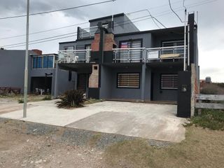 Foto 13 de Departamento en venta - 2 dormitorios 1 baño - 120mts2 - Las Toninas