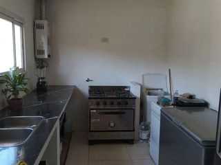 Foto 9 de Casa en venta - 1 dormitorio 1 baño - Cochera - 528mts2 - Manuel B. Gonnet, La Plata