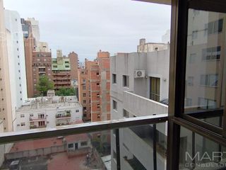 Foto 1 de Departamento de 1 dormitorio, alto, categoría.