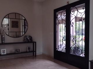 Foto 3 de Venta Increíble Casa 6 Amb a La Laguna en El Golf Nordelta Tigre