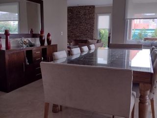Foto 6 de Venta Increíble Casa 6 Amb a La Laguna en El Golf Nordelta Tigre