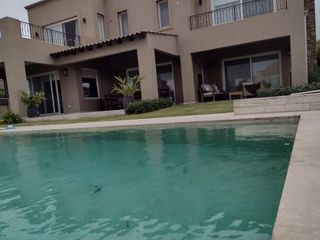 Foto 18 de Venta Increíble Casa 6 Amb a La Laguna en El Golf Nordelta Tigre