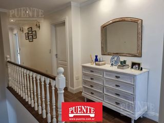 Foto 3 de Excelente casa en venta en Saint Thomas Oeste