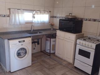 Foto 6 de Casa en venta - 2 Dormitorios 1 Baño - 300Mts2 - Los Sauces, General Rodríguez