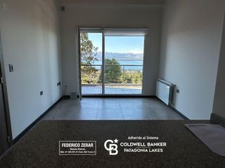 Foto 17 de Departamento 1 ambiente vista al lago y cochera - Bariloche - Jardín Botánico