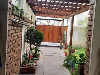 Foto 36 de PH 3 Ambientes con Jardin, Cochera y Parrilla - Quilmes