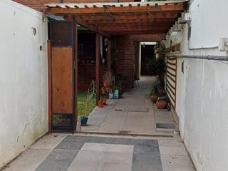 Foto 5 de PH 3 Ambientes con Jardin, Cochera y Parrilla - Quilmes