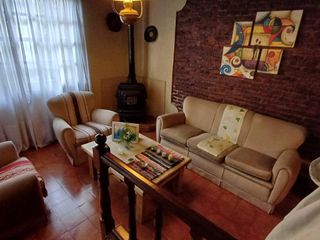 Foto 12 de PH 3 Ambientes con Jardin, Cochera y Parrilla - Quilmes