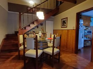 Foto 14 de PH 3 Ambientes con Jardin, Cochera y Parrilla - Quilmes