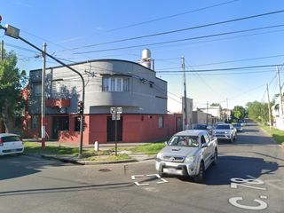 Foto 11 de Complejo de departamentos - 4 Dormitorios 3 Baños - 213mts2 - La Plata
