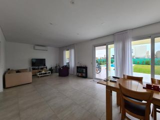 Foto 12 de Casa en venta en barrio Vila Marina, Villanueva, Tigre