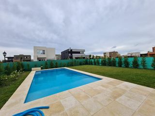 Foto 5 de Casa en venta en barrio Vila Marina, Villanueva, Tigre