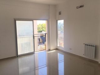 Foto 4 de Departamento venta - 1 dormitorio 1 baño balcón - 50mts2 totales - Bernal