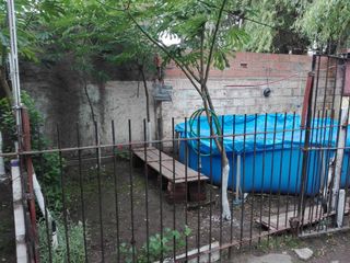 Foto 16 de Casa venta 4 dormitorios 1 baño 300mts2 totales - Quequen