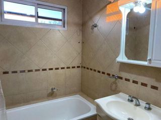Foto 10 de Dúplex en venta - 2 dormitorios 1 baño - 123,57mts2 - La Plata