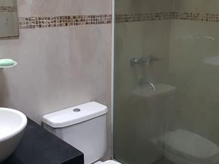 Foto 54 de Casa en venta - 3 dormitorios 3 baños - cochera - 300mts2 - Tolosa, La Plata