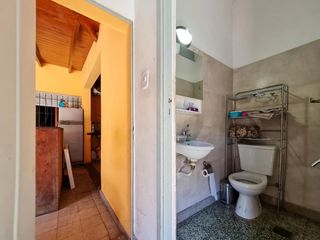Foto 33 de Casa en venta - 3 dormitorios 3 baños - cochera - 300mts2 - Tolosa, La Plata