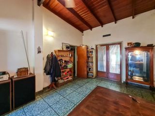 Foto 7 de Casa en venta - 3 dormitorios 3 baños - cochera - 300mts2 - Tolosa, La Plata