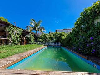 Foto 38 de Casa en venta - 3 dormitorios 3 baños - cochera - 300mts2 - Tolosa, La Plata