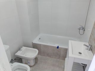 Foto 8 de Departamento en AV.H.YRIGOYEN Nº 7.089