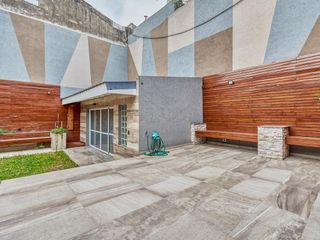 Foto 9 de Venta Depto tipo casa 4 amb c/ quincho parrilla jacuzzy y terraza 207m totales. Boedo